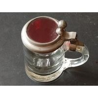 Старинная рюмка кружечка м крышкой стекло