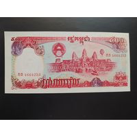 Камбоджа. 500 риелей (образца 1991 года, P38, UNC)