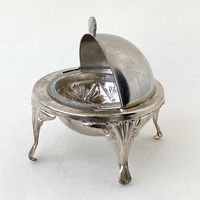 Винтажная икорница на ножках