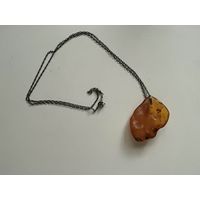 Кулон янтарь ( большой )