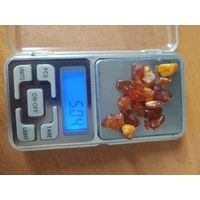 Янтарь, кусочки.