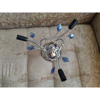 Люстра на 3 лампочки