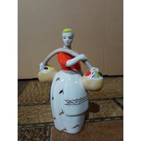 Статуэтка Девушка с коромыслом Полонне