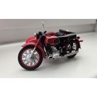 Модель мотоцикла МТ-10 ,,Днепр,, (Наши мотоциклы N21)