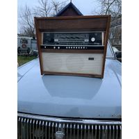 Уже редкая для наших мест советская  радиола первого класса "Ригонда-102", 1971-77год . 24 кг.