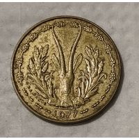 Западная Африка (BCEAO) 5 франков, 1977 (14-5-3)