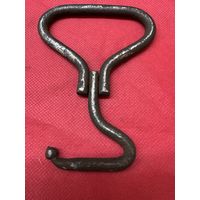 Крюк для натягивания сапог.