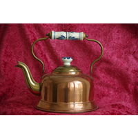 Чайник медь , латунь  с лужением  ( использовать по назначению )