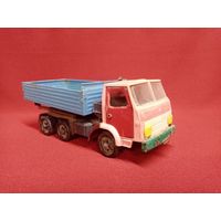 С 3р. без мц. автомодель грузовика "Камаз". 24х10х9см.