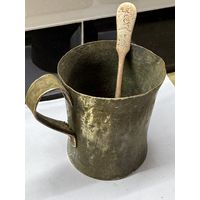 Кружка с ложкой.пмв.