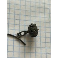 Старинное украшение