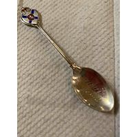 Серебряная кофейная ложечка в эмалях, 9 г.