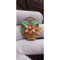 ОТЛИЧНАЯ БРОШЬ  СССР  ЧЕХОСЛОВАКИЯ . ОРИГИНАЛ . Распродажа Коллекции !!! .Экспресс  Аукцион НЕ С РУБЛЯ без МПЦ и прочего 3 ДНЯ  .Много лотов в продаже .