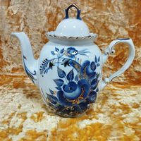 Чайник фарфоровый  кобальтовые Розы, объём 2.75 л. Добруш. СССР