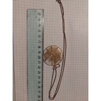 Цепочка с кулоном