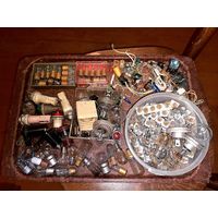 Лампочки и их гнёзда. ВСЁ ОДНИМ ЛОТОМ