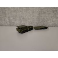 Модель военного тягача 2