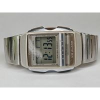 Часы Casio illuminator Futurist A220 VIB Alarm. Винтажные часы. С рубля.