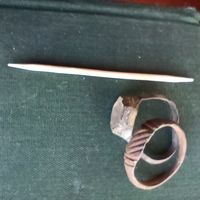 Перстень в эмалях и колечко