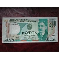 200 песо Уругвай 1986 г.