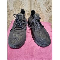 Крассовки не ношены-45,44разм.