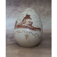 Яйцо. Фарфор.