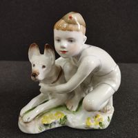Статуэтка фарфоровая юный Пограничник (Детство). ЛФЗ