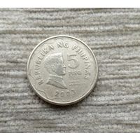 Werty71  Филиппины 5 песо 2003 Филиппинские острова