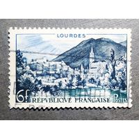 Марка Франция 1954 год Город Лурд
