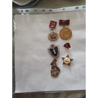 Лот значков