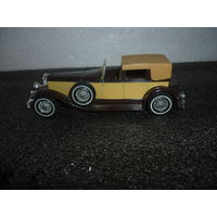 Модель авто "Duesenberg town car" model "J". 1930 Y-4. 1:45.Matchbox. Made in England .1975год