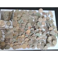 Огромный Лот старинных находок : монеты царские, вкл, ранение советы, кольца пряга РИА, пуговицы и много другое, не мытое и не чищено! Не с рубля!