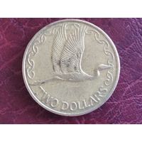 2 доллара Новая Зеландия 2005 г.