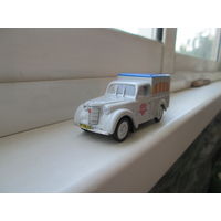 МОСКВИЧ-400\420 фургон "ХЛЕБ" 1\43