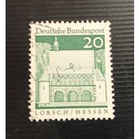 Марка ФРГ - зеленая 20.