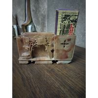 Сигаретница и спичечница камень резьба , старенькая.