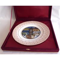 Тарелка декоративная в футляре Yozgat 28 см Костяной фарфор Турция Кютахья