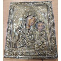 Икона Казанская. Из старой хаты, в окладе.