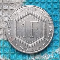 Франция 1 франк 1988 года, AU. Шарль де Голь.