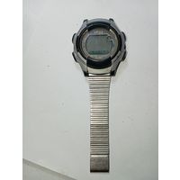 Электронные часы XINJID . С рубля .