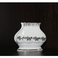 Фарфоровая салфетница, клеймо, Польша.