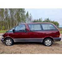 Продам автомобиль Тойота Превия