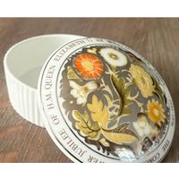 Шкатулка из костяного фарфора от Wedgwood