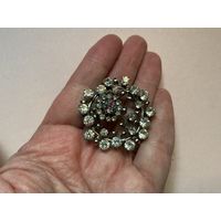 Брошь Ирисовое стекло Цветочная поляна Австрия 50-е Редкость