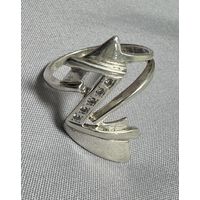 Кольцо серебряное 925 пробы. 19