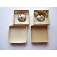 Оригинальные закрутки к нагрудным юбилейным знакам с упаковками. Идеального состояния.