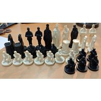 Бакелитовые шахматные фигуры - войны. СССР. Интересные