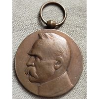 Распродажа - медаль "10-лет НЕЗАВИСИМОСТИ 1918-1928г" ПОЛЬША