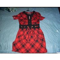 Платье красное