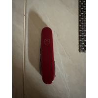 Швейцарский армейский нож Victorinox.